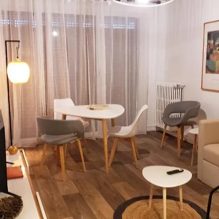 Ensoleille A Saint-maur - Proche Paris Apartamento